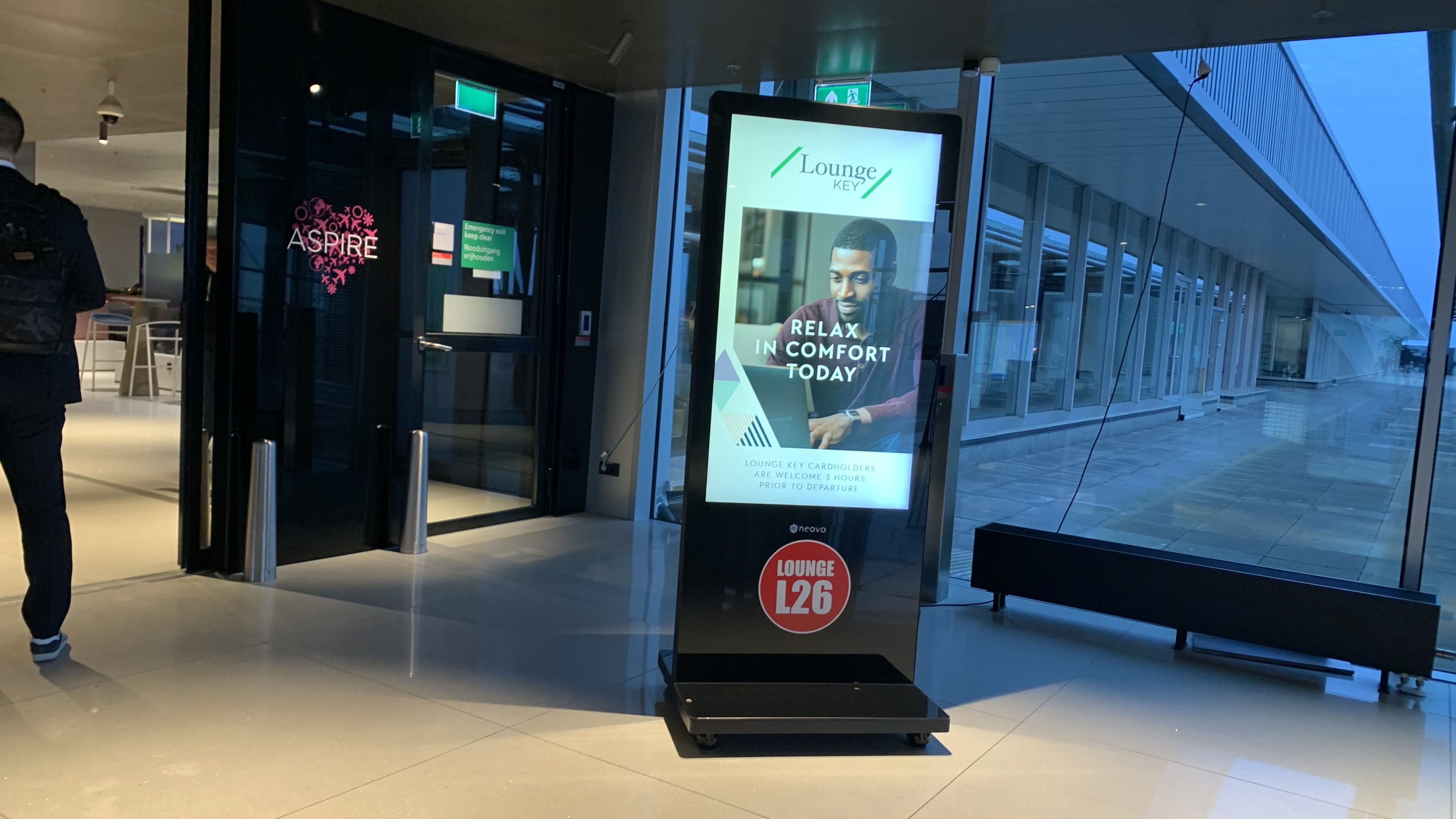 Aspire Lounge main area